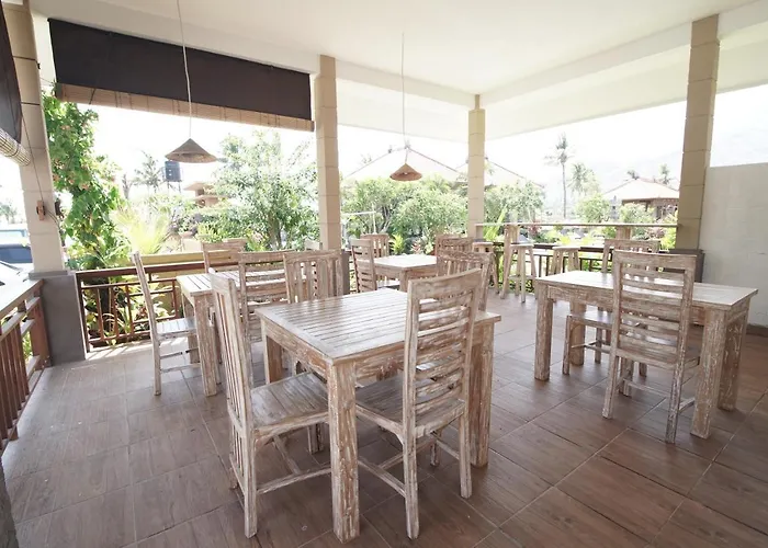 Lodge Damar Sanjaya Uttama Amed