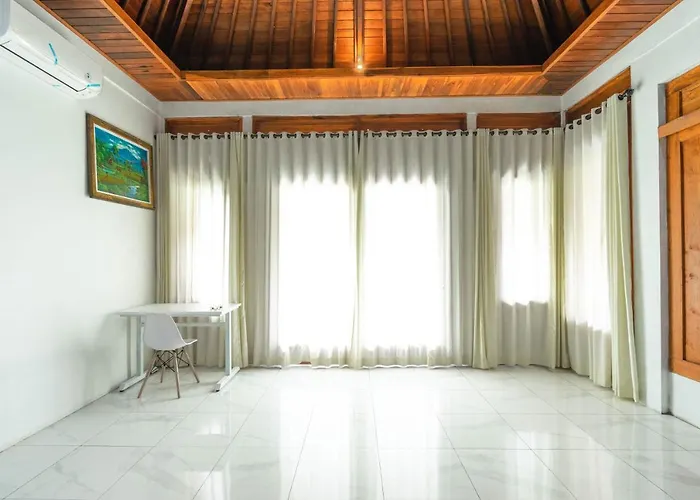 Damar Sanjaya Uttama Lodge *